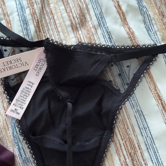 Victoria's Secret Mesh V String in Black Size Medium - Picture 3 of 4